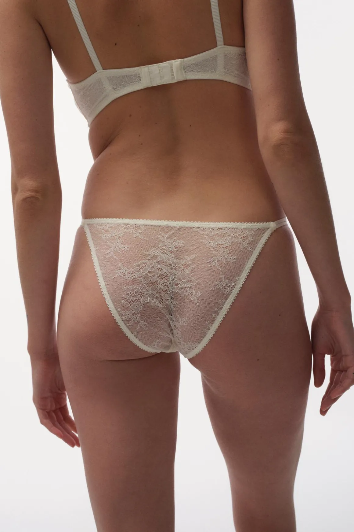 Clio Tanga-style briefs