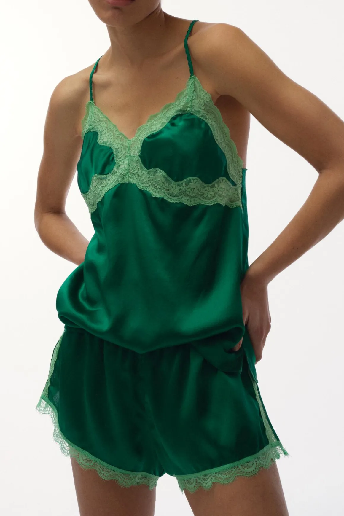 Pandora Elegant camisole top