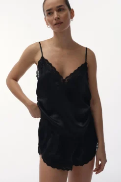 Pip Elegant camisole top