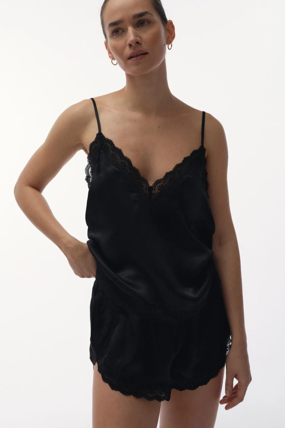 Pip Elegant camisole top
