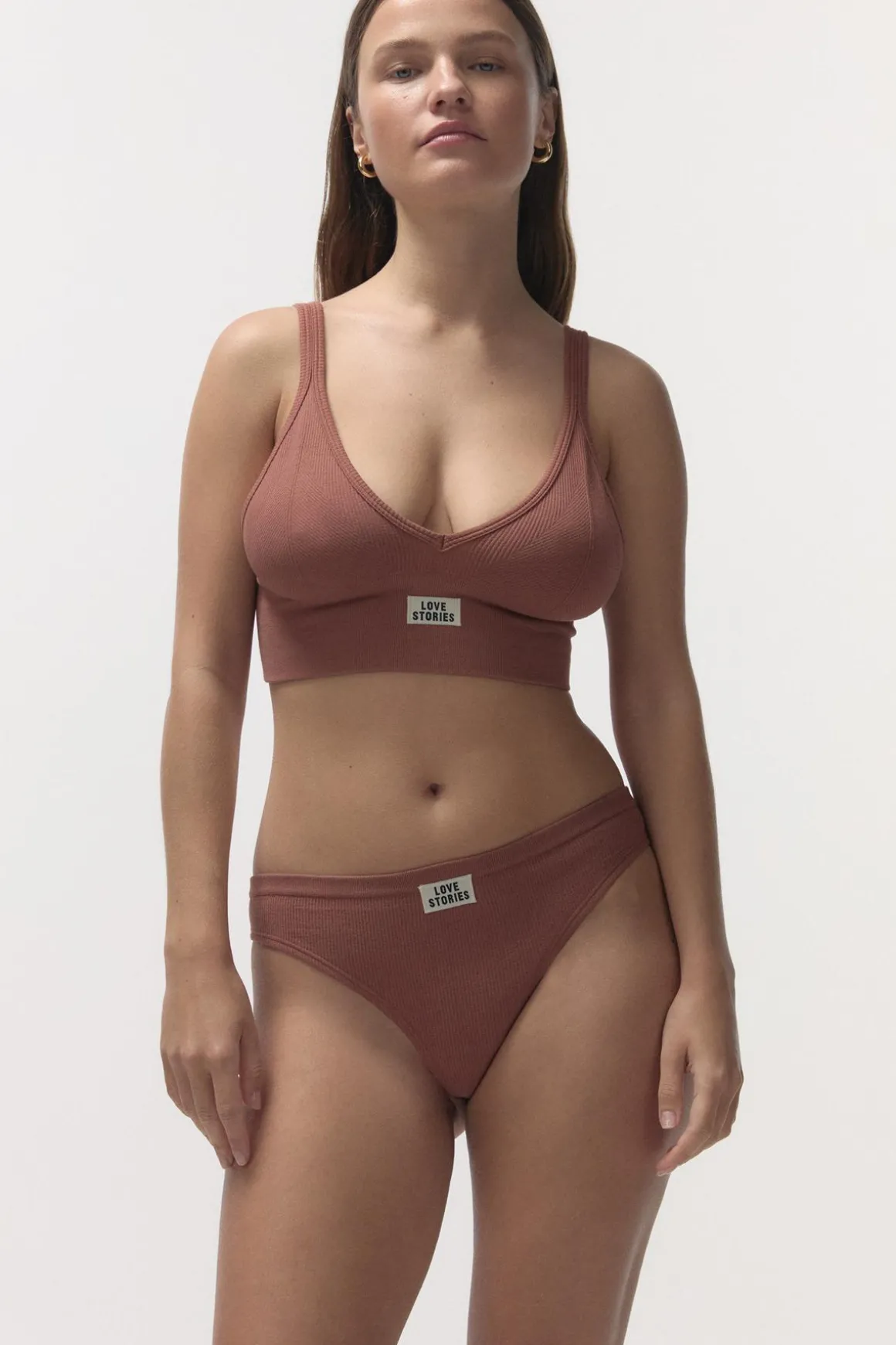 Posey Stylish sporty bralette