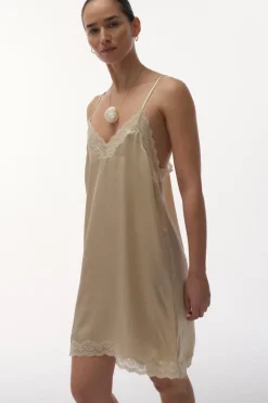 Shell Necklace Shell necklace